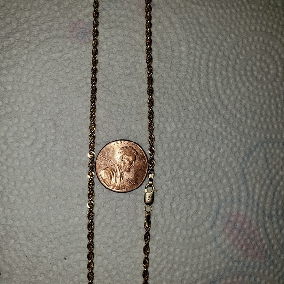 14k hollow gold chain - Picture 5 of 6